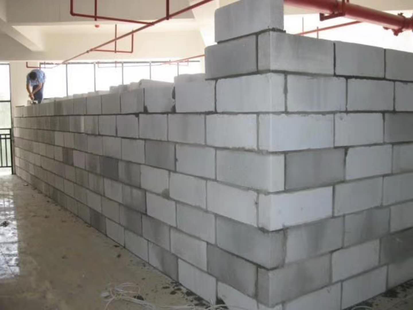 洱源蒸压加气混凝土砌块承重墙静力和抗震性能的研究